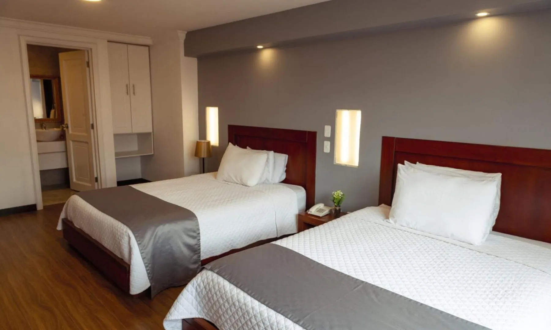 **  Sa Hotel By Raymipampa Cuenca Ecuador